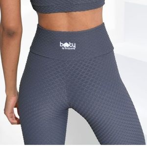 Booty by Brabants Cropped Croco Skin Leggi…